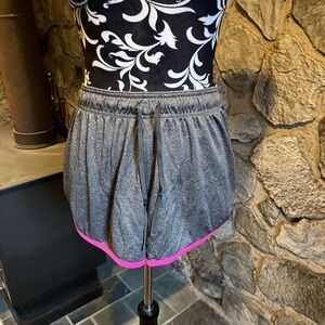 Pro Player Gray & Pink Shorts XL